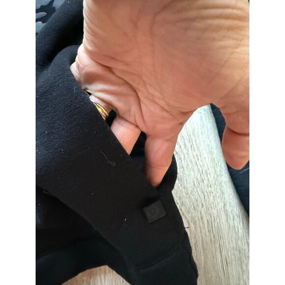Lululemon Snapshot Crew Reflective Crewneck Sweatshirt Black Leopard, size 10 - Picture 5 of 8